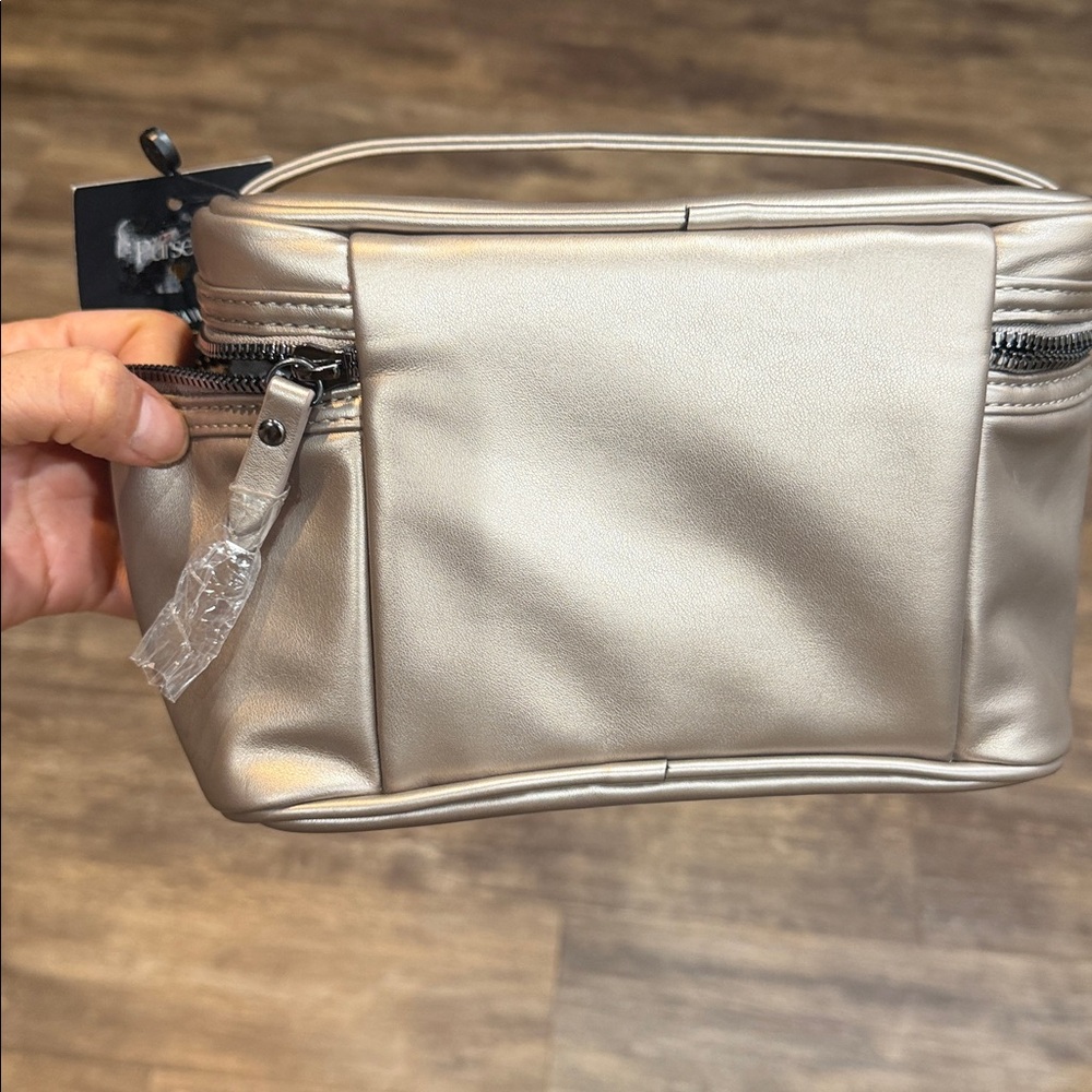 Getaway Train Case (Pewter) : Beauty & Personal Care - Picture 11 of 14